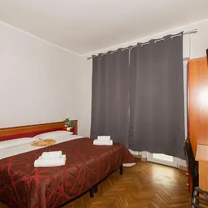 villa-gioia-milan.it-lombardy.com/