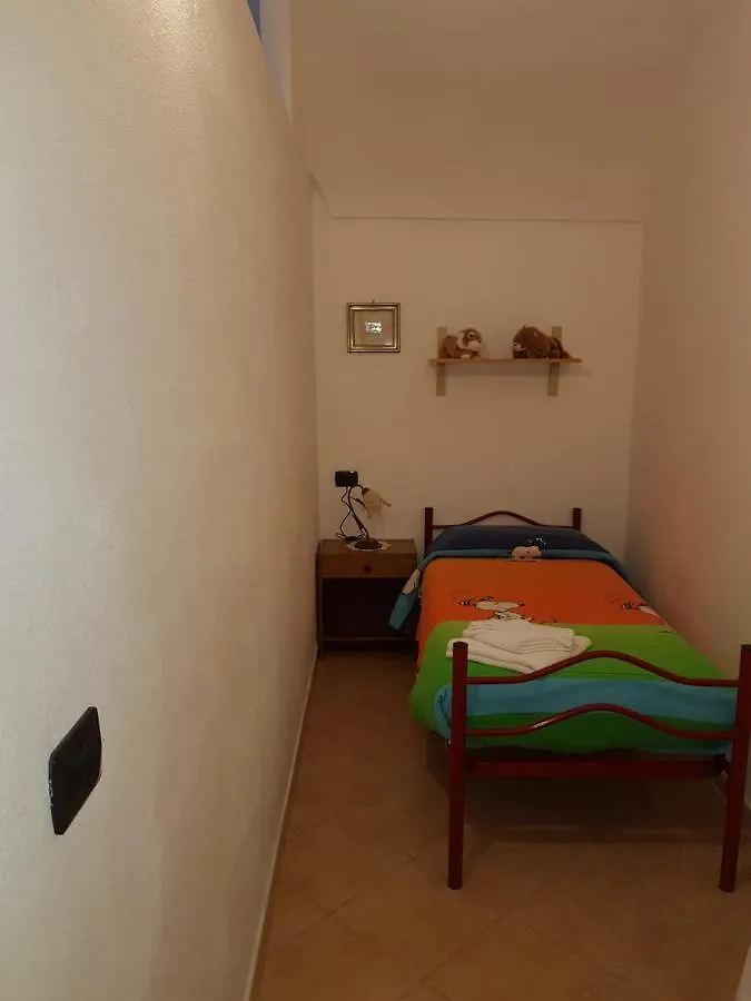 B&B Da Antonella Bosa Bed & Breakfast